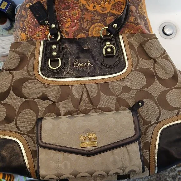 Vintage Coach Satchel & Wallet🤎